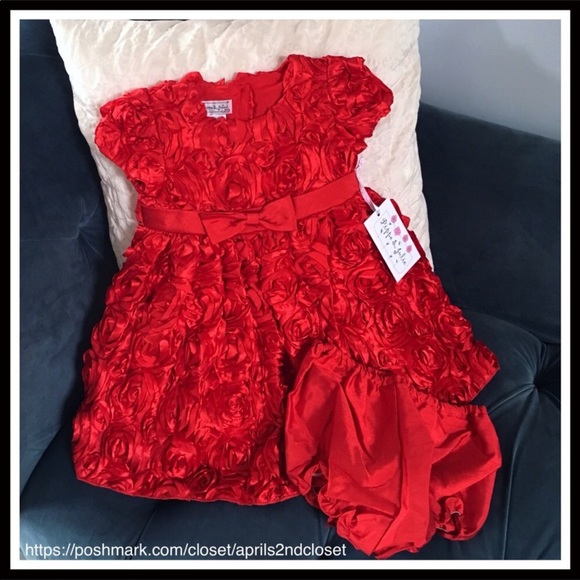 BABY GIRL’S TODDLER RED HOLIDAY CHRISTMAS DRESS - Picture 3 of 8